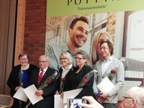 6.12.2019 myönnettyjen ansiomerkkien jako. Jäsen Matti Kaurila huomioitiin pitkäaikaisesta työstä erilaisissa yhteiskunnallisissa luottamustehtävissä.